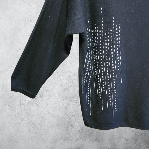 Madison sweater Black With Sequined 3/4 Sleeves Tunic Size M - Picture 3 of 5